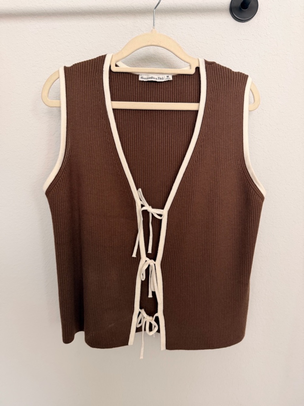 Abercrombie & Fitch Brown Knit Tie-Front Tank with Cream Trim
